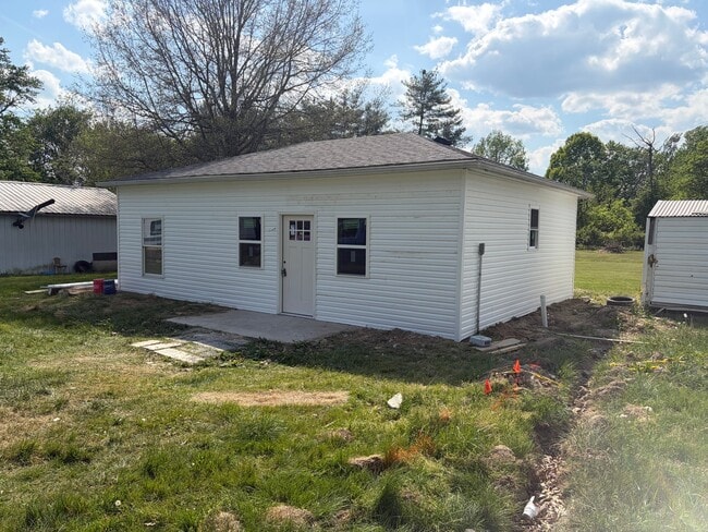 Building Photo - 125 Kinnard Kelley Ln