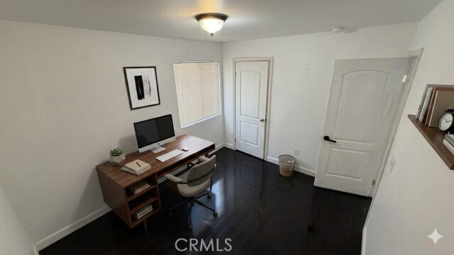 Foto del edificio - 11527 College Dr