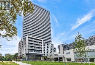 Building Photo - 5858 Yonge St