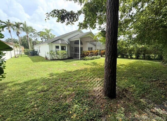 Foto del edificio - 15067 Oak Chase Ct