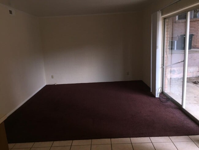 Foto del edificio - 1611 Riverside Dr