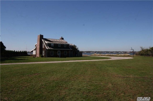 Primary Photo - 4 Dune Rd