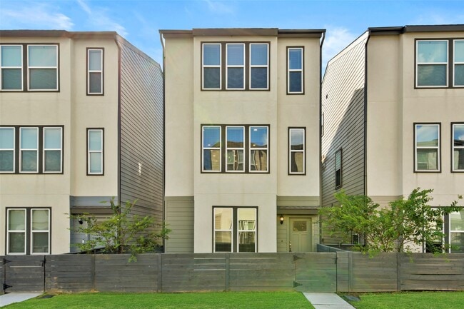 Building Photo - 18431 Idyllic Aly