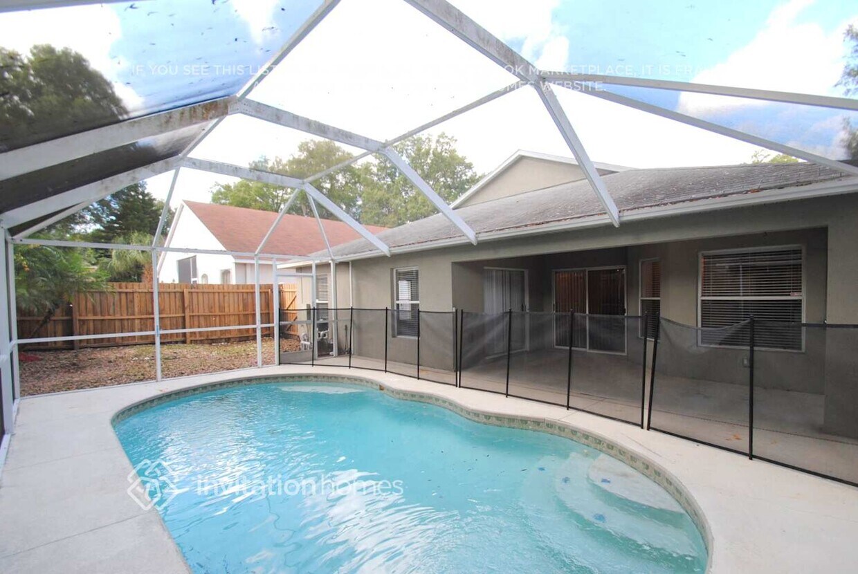 Foto del edificio - 1417 Bloomingdale Trails Boulevard