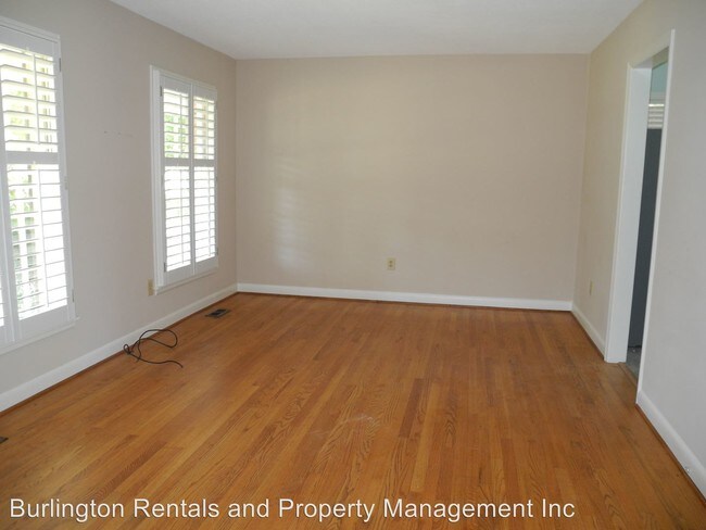 Building Photo - 4 br, 2 bath House - 3313 Elk Street