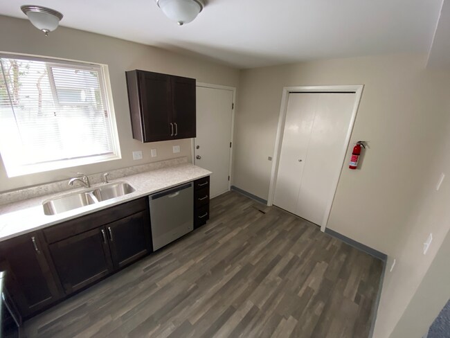 Foto del edificio - 3042 Boulder Ave