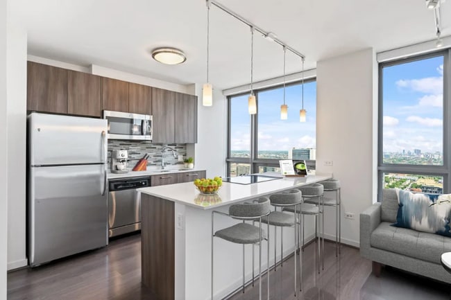 Photo - 357 W Hubbard St Apartment