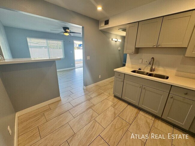 Foto del edificio - 2540 N 17th Way