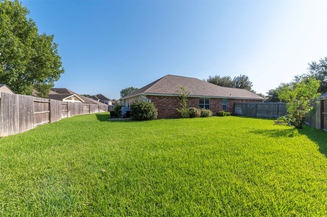 Building Photo - 4934 Bonny Loch Ln