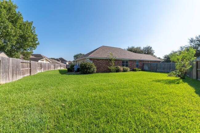 Foto del edificio - 4934 Bonny Loch Ln