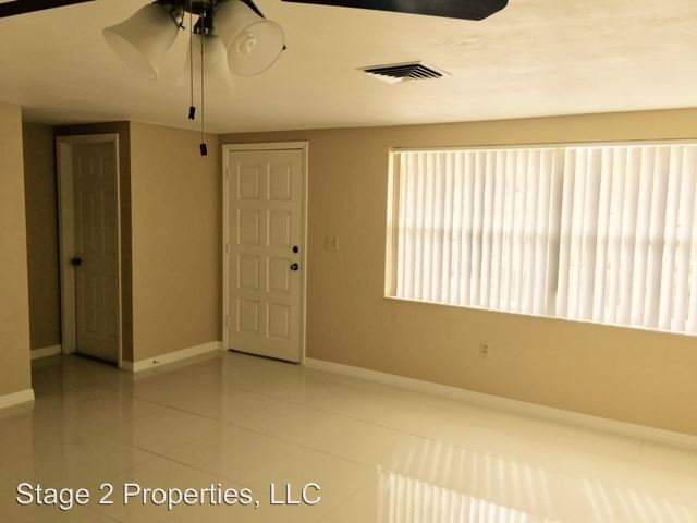 Building Photo - 7321 San Miguel Dr