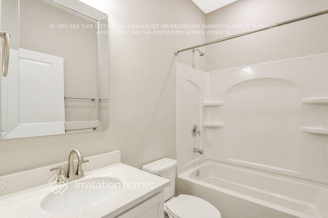 Foto del edificio - 10538 Medford Lakes Dr