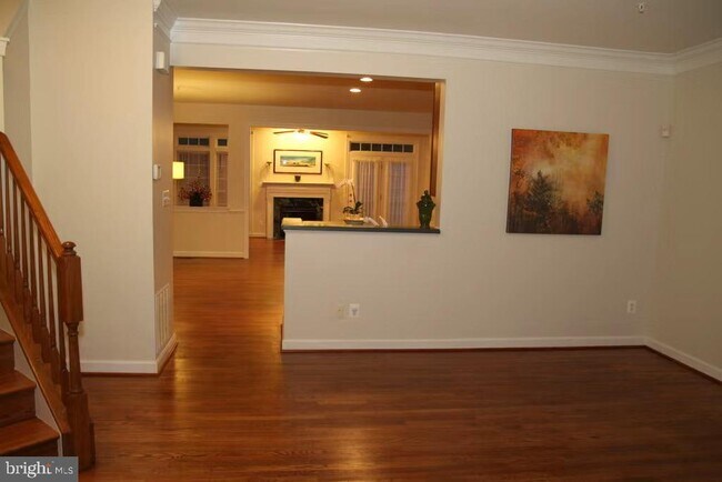 Building Photo - 12423 Falconbridge Dr
