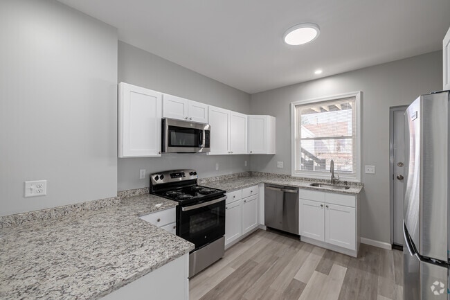 Interior Photo - 33-35 Rowe Ave