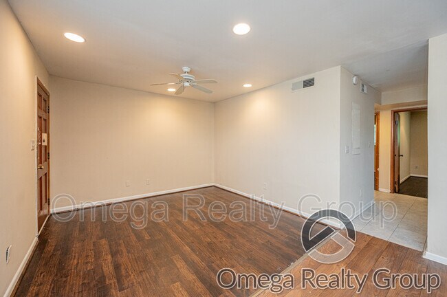 Foto del edificio - 139 Foust Ct