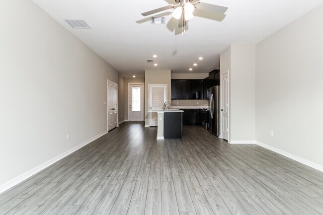 Foto del edificio - 1710 Celebration Dr, Fort Pierce, FL