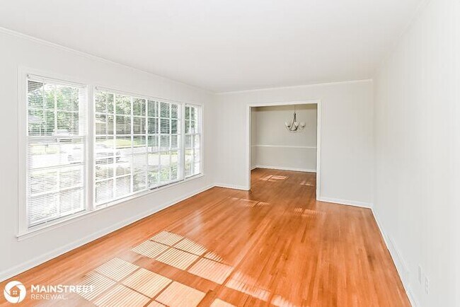 Building Photo - 3069 BASSWOOD ST, Memphis, TN 38118