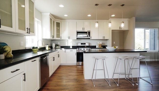 Building Photo - 13315 26th Ct S