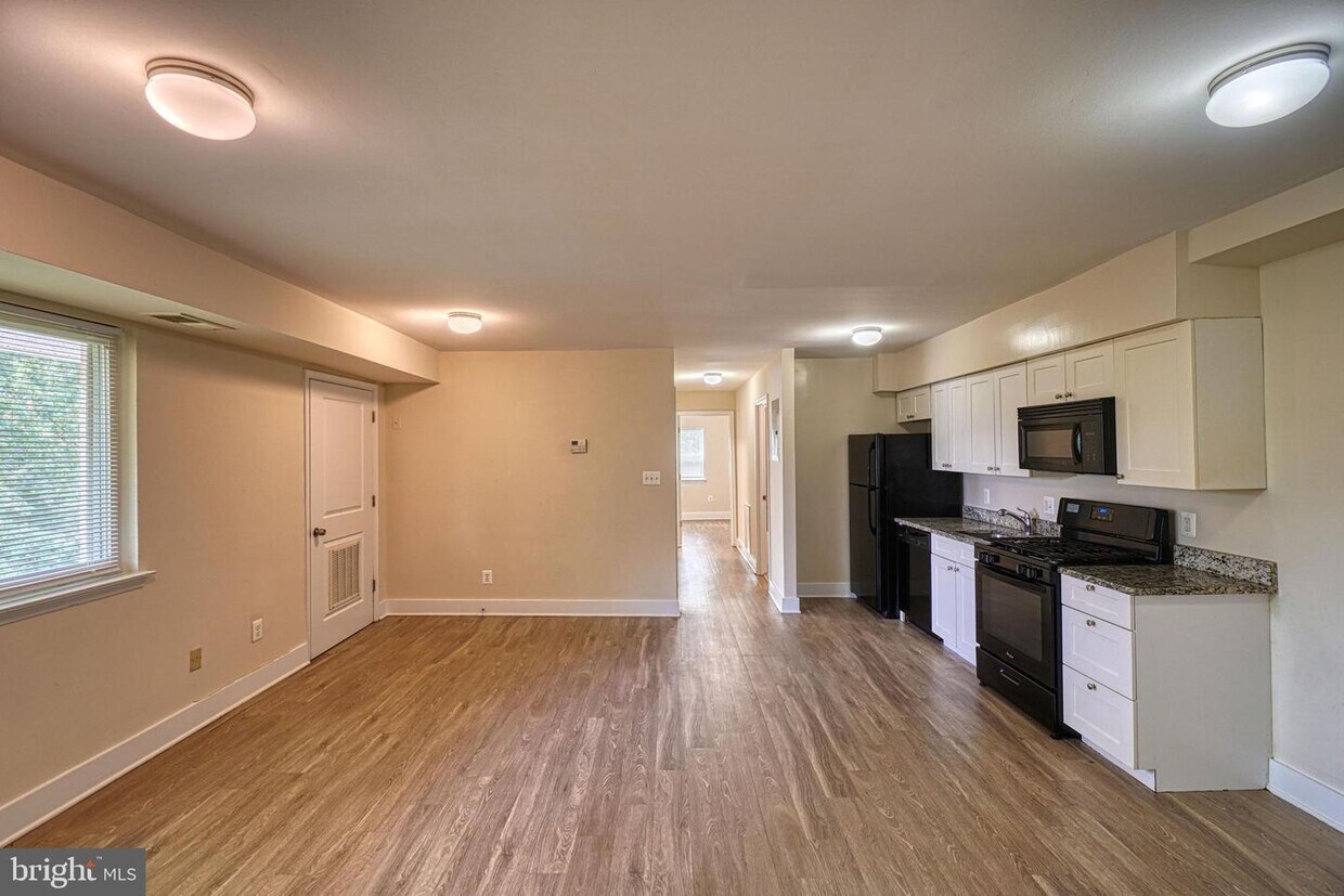 5229 Marlboro Pike Unit 104