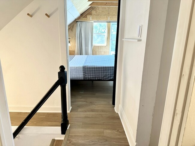 Photo - 3354 W Kiowa St House