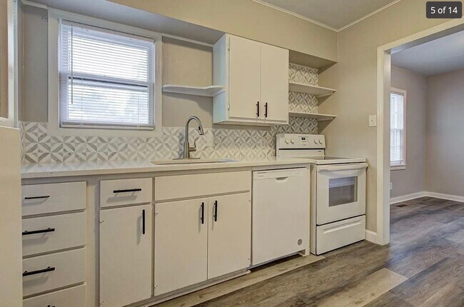 Foto del edificio - 1018 Sunset Ave