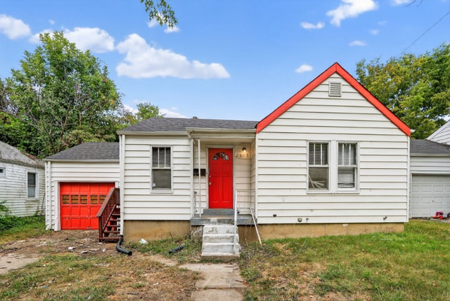 Building Photo - 2525 Tyrell Dr