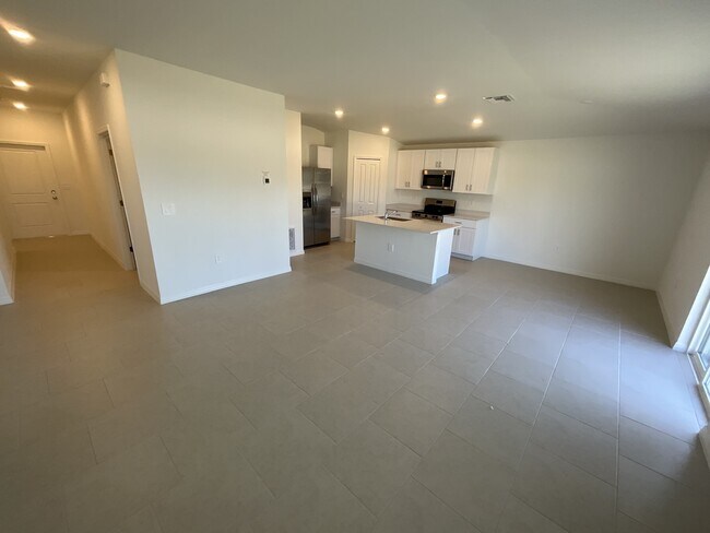 Foto del edificio - 17236 Cantu Ct