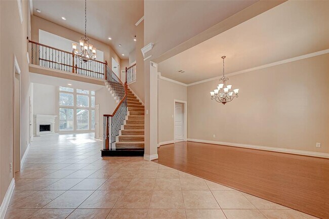 Foto del edificio - 1730 Harmony Ave