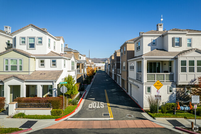 Entrance - Villas at Metro