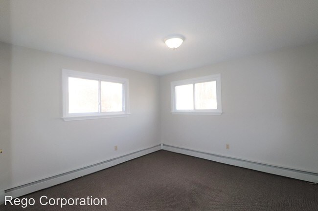 Foto del edificio - 3 br, 2 bath House - 380 Holcomb St