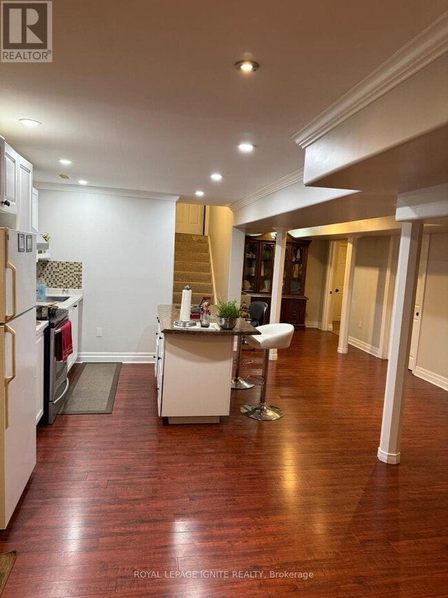 Building Photo - 1584 Quail Run Dr