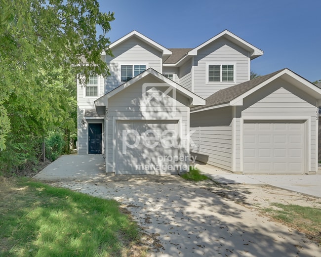 Building Photo - $1450! BEAUTIFUL 2 Bedroom in FORT WORTH!