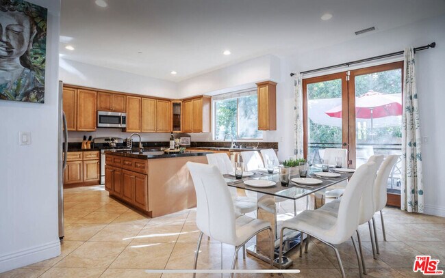 Foto del edificio - 19246 Liam Ln