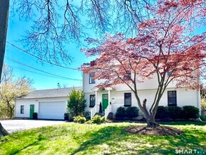 Building Photo - 86 Benson Pl
