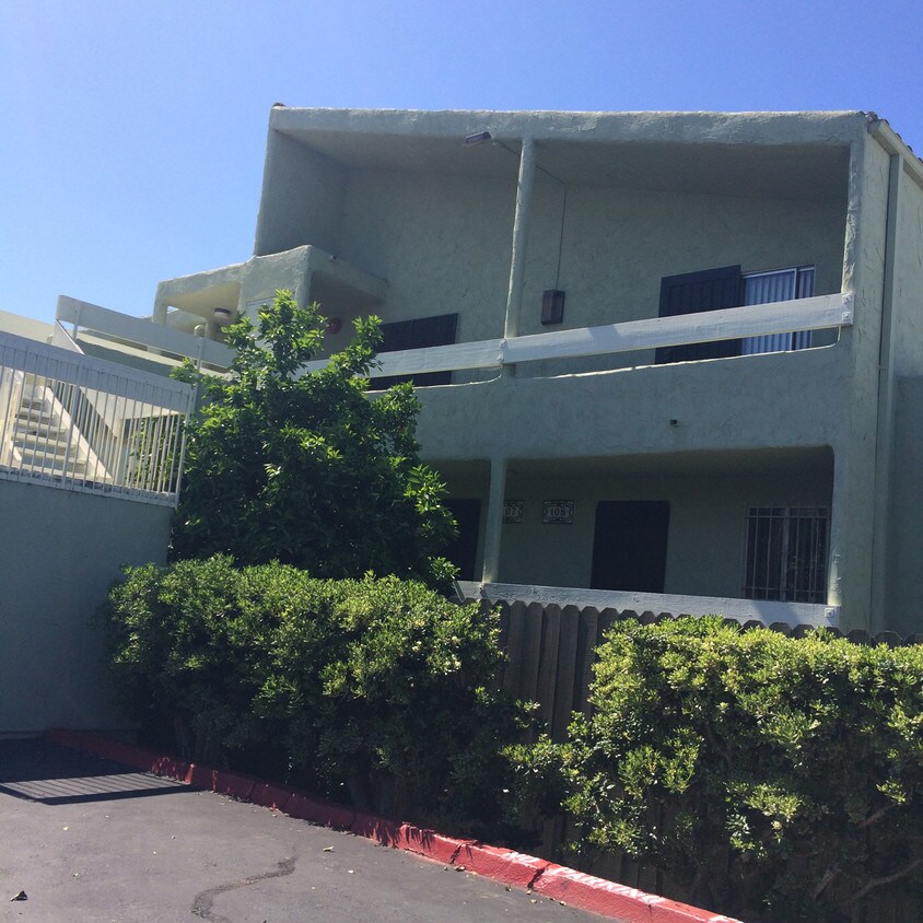 Foto principal - 160 E St