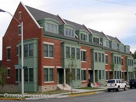 Foto principal - 240 N Washington St