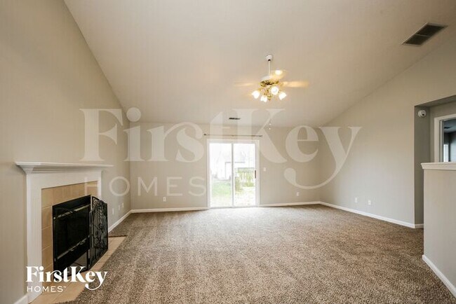 Building Photo - 6429 Blakeview Dr