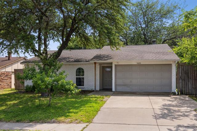 Building Photo - 5620 Maple Ln