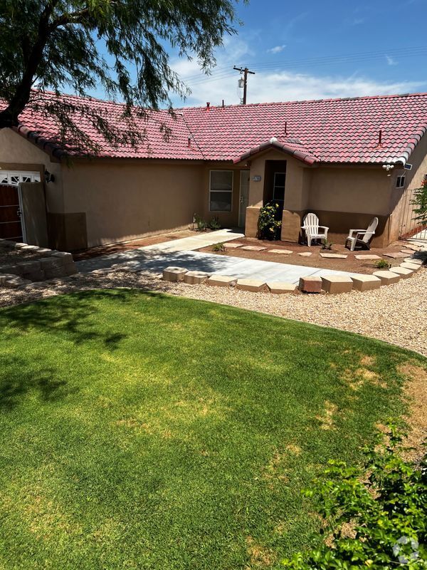 Building Photo - 41760 Jamaica Sands Dr