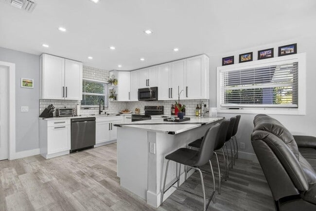 Photo - 2388 S Wallen Dr House