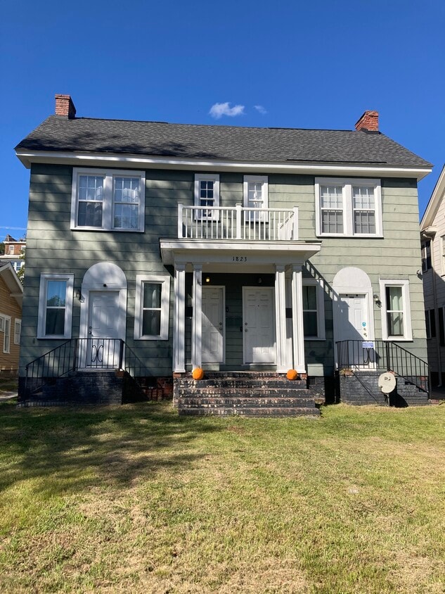 Foto principal - 1823 Devine St