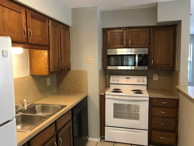 Foto del edificio - 118 Maple St