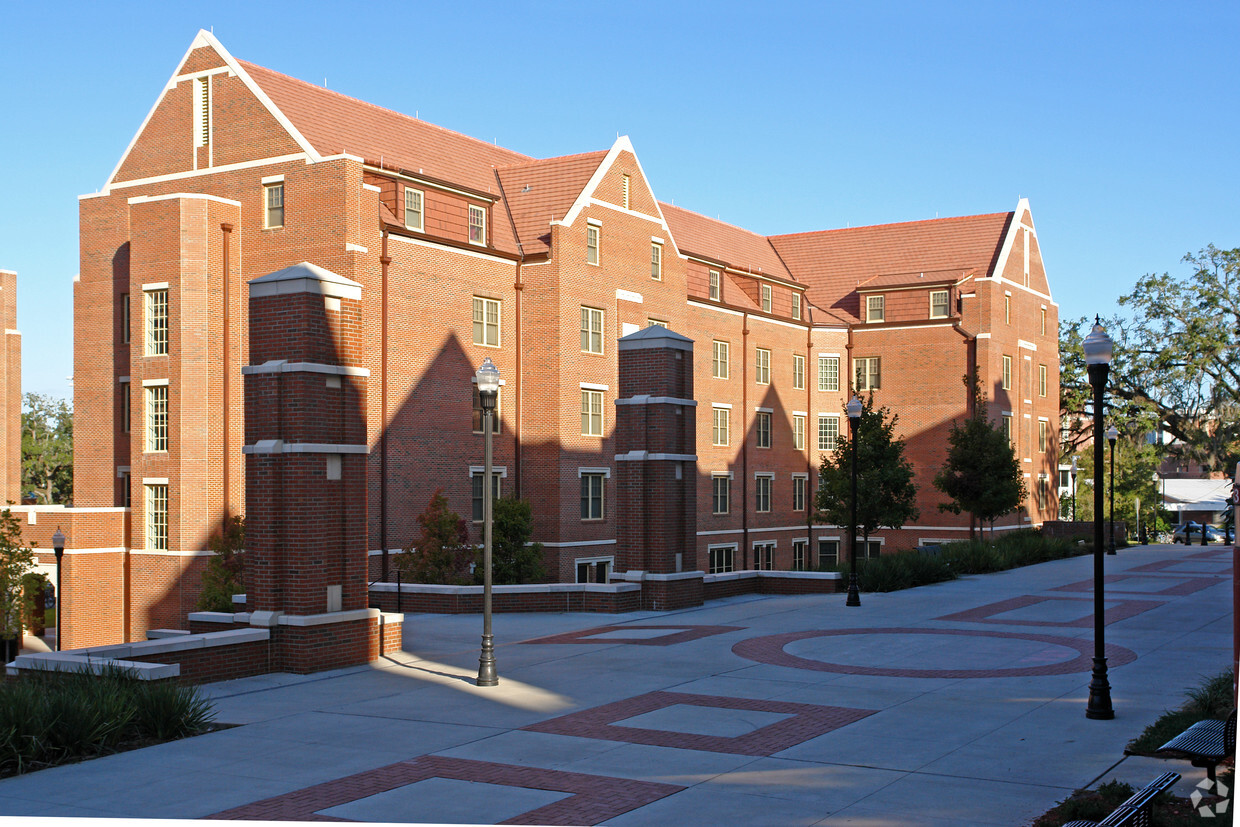Foto principal - Wildwood Halls