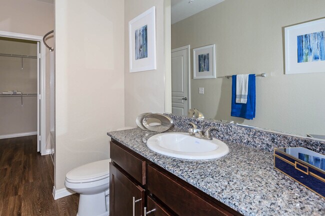 B2 1175 SQFT 2 Bed 2 Bath - Level 25 at Durango by Picerne