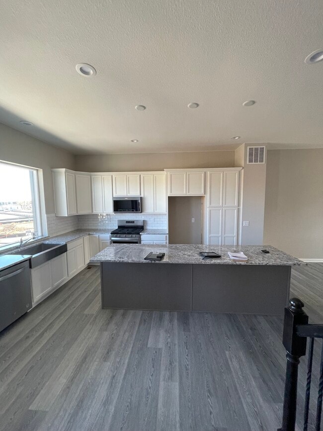 5109 Vivian St, Wheat Ridge, CO 80033 Townhome Rentals in Wheat Ridge