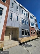 Building Photo - 200 Hamilton Ave