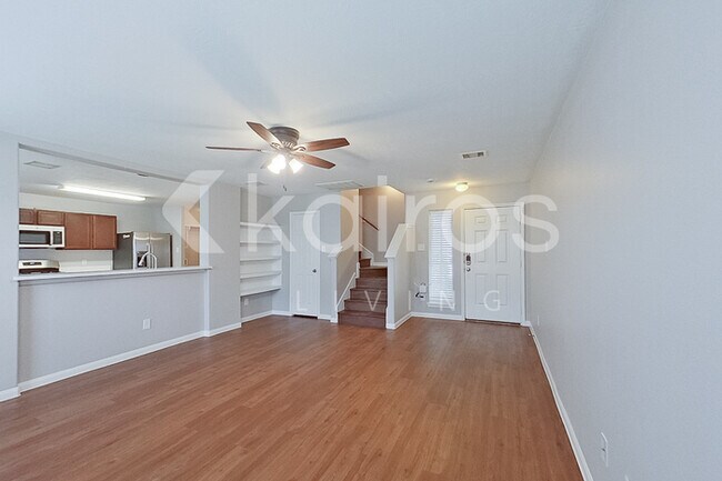 Foto del edificio - 871 Darbydale Crossing Ln