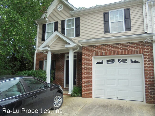 Building Photo - 3511 Park Hill Crossing Dr
