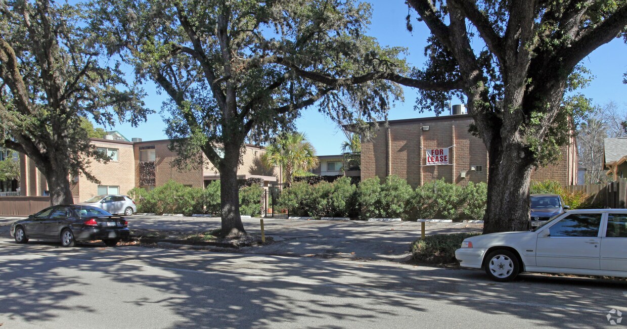 Primary Photo - Kimberly Oaks