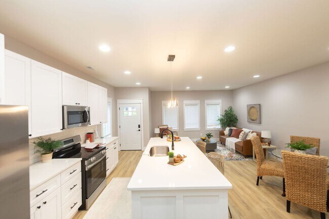 Building Photo - *August 2026* - Newly Built New 5 Bed, 5 B...